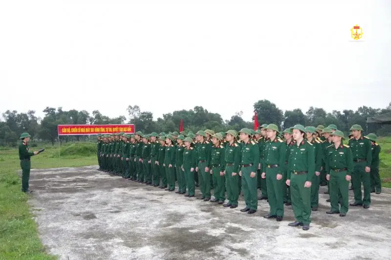 Nhà máy X61 nâng cao chất lượng huấn luyện, luyện tập bắn đạn thật cho cán bộ, QNCN, CNV